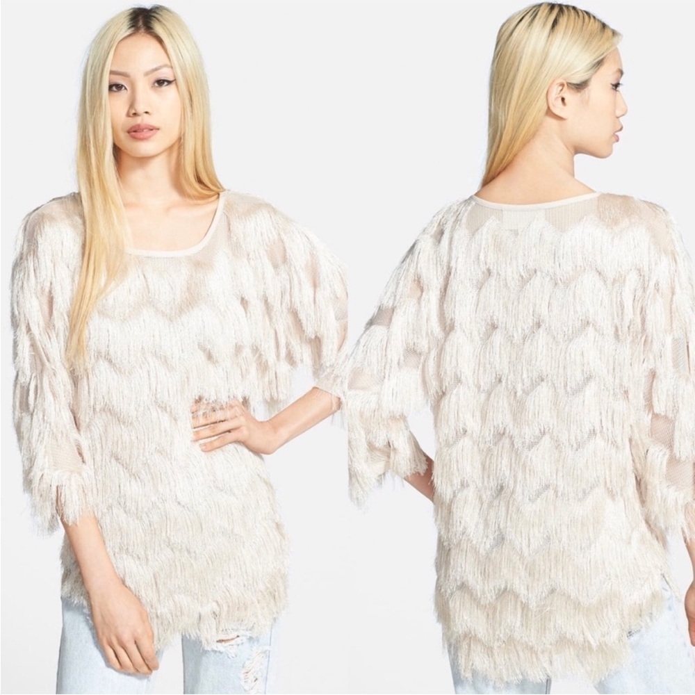 J.O.A. Long Sleeve Eyelash Fringe Sweater in Champagne Beige Size Small
